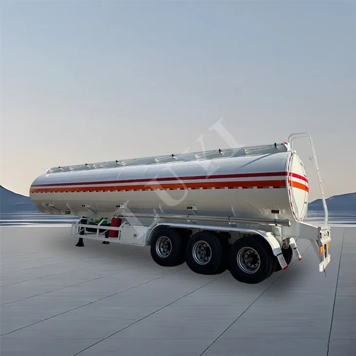 Troosovinska poluprikolica cisterna za dizel gorivo izravno iz tvornice
