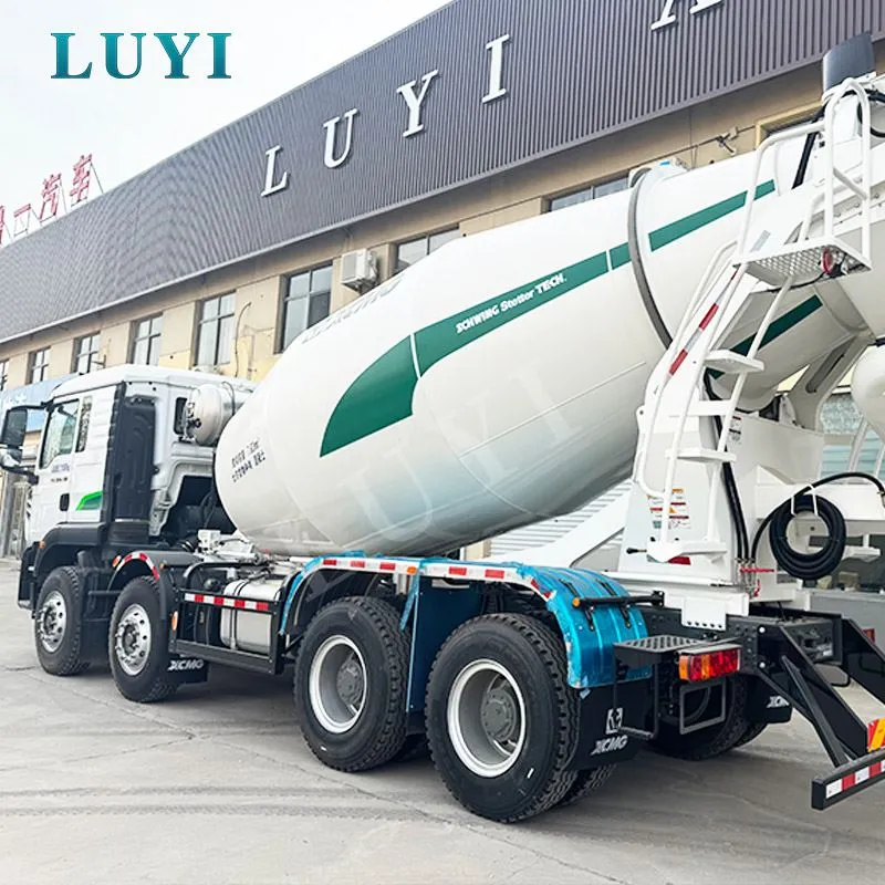 Kamion mješalica za beton HOWO 8X4